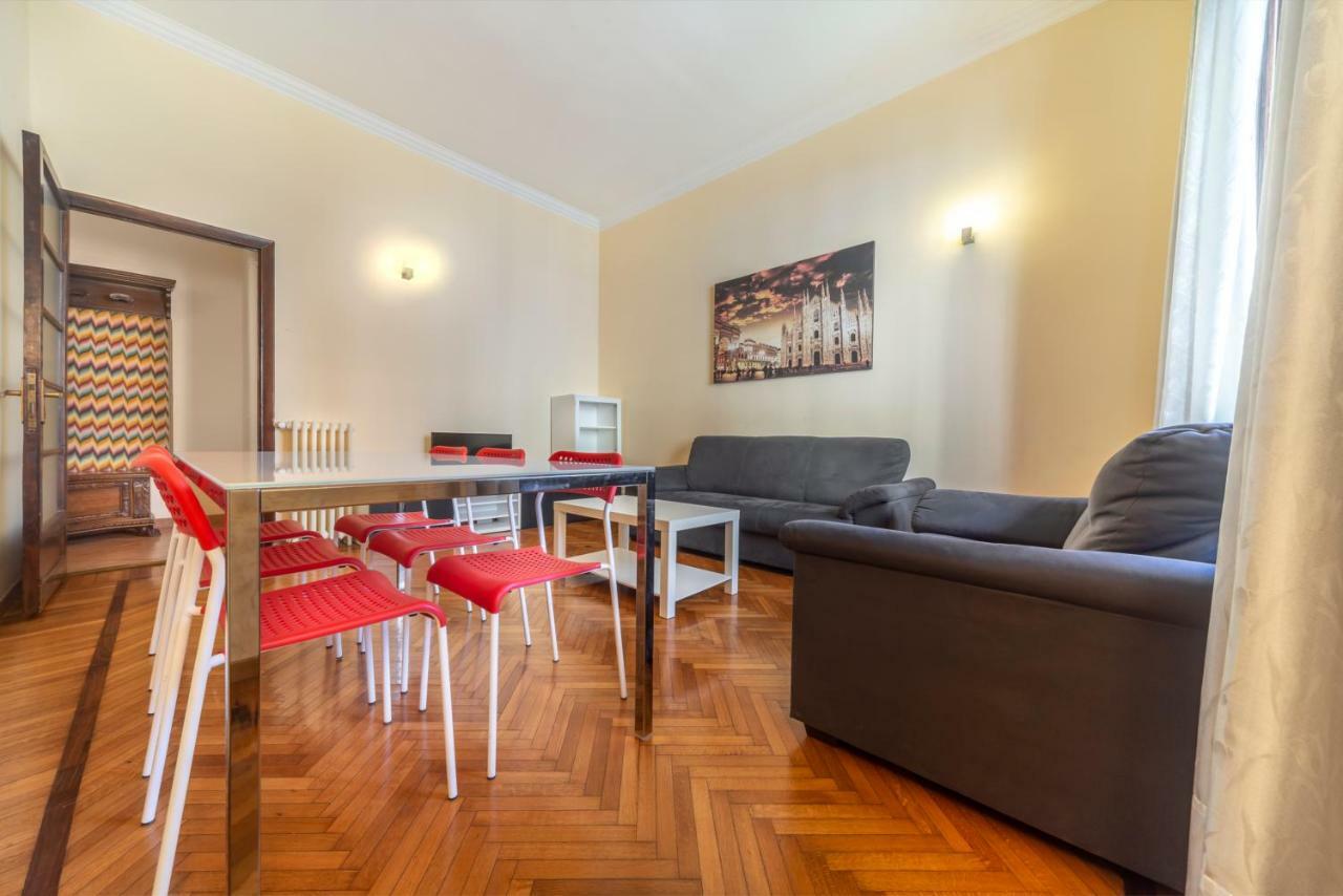 Premium Suite Milan Milão Exterior foto