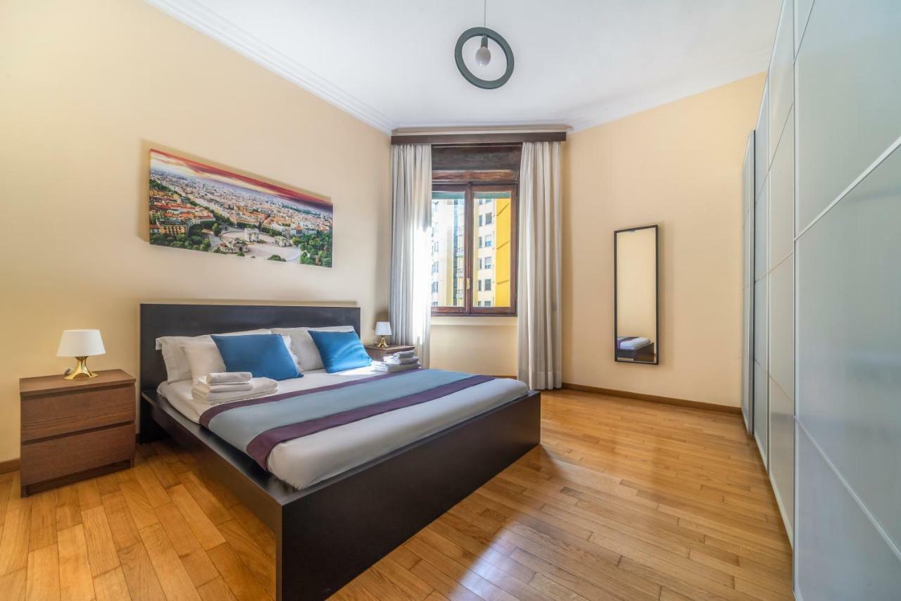 Premium Suite Milan Milão Exterior foto