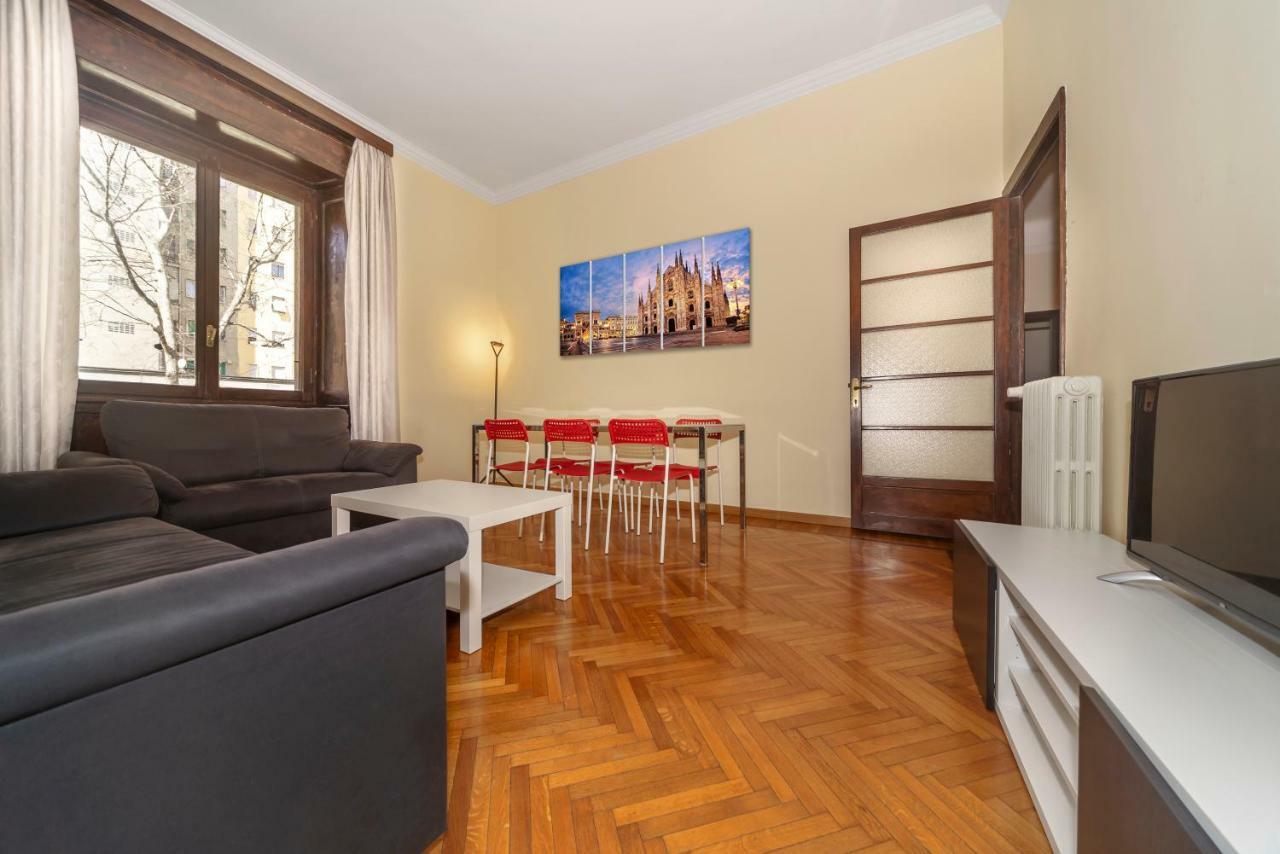 Premium Suite Milan Milão Exterior foto